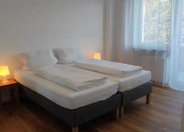 Apartment Eleonoras Im 2og Inklusive Eigenen Parkplaetzen Vor Der Tuer Fuer Bis Zu 8 Personen Geeignet