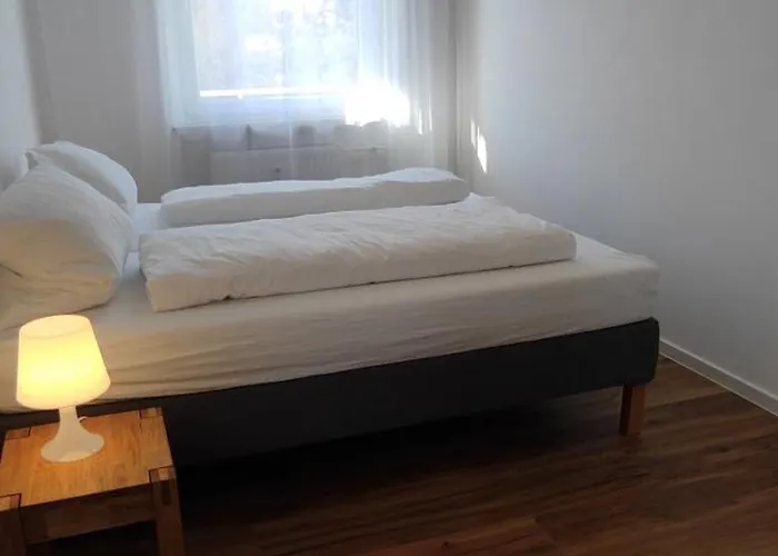 Apartment Eleonoras Im 2og Inklusive Eigenen Parkplaetzen Vor Der Tuer Fuer Bis Zu 8 Personen Geeignet Wurzburg